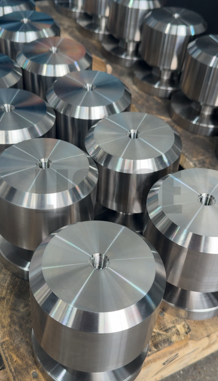 Mengapa memilih baja tahan karat 304 untuk memproduksi aksesori katup?